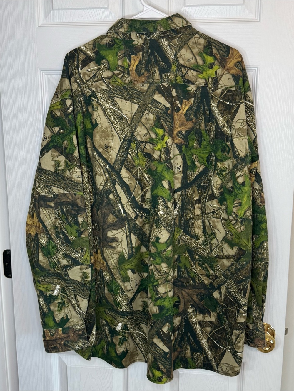 RedHead Silent-Hide hunting shirt features a green True Timber camouflage 2XL - Picture 2 of 5
